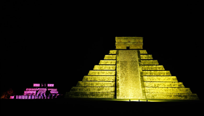 Chichen Itza Cenote Ik Kil-EK Balam